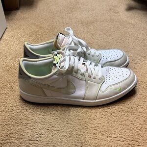 Jordan 1 low og ghost green